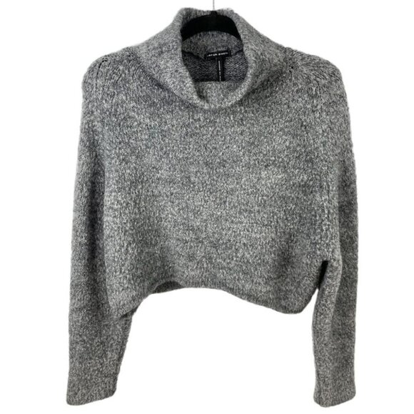 Sarah Pacini Sweaters - * Sarah Pacini Grey Metallic Chunky Mohair Blend Cropped Mock Neck Sweater OS